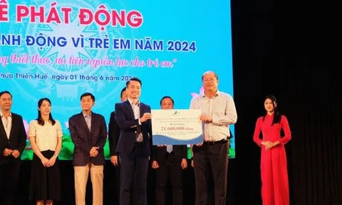 Juno Milk đồng hành cùng Bộ Lao Động Thương Binh và Xã Hội, Quỹ BTTE Việt Nam, UBND tỉnh Thừa Thiên Huế trao tặng quà trị giá 21.600.000đ cho trẻ em có hoàn cảnh khó khăn